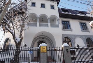 Benefit Seven rented an historical villa near Cotroceni Palace in Bucharest