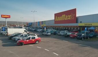 BauMax sells its 15 Romanian stores to French Adeo