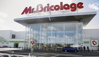 Kingfisher gets closer to buying competitor Mr. Bricolage, Romania included