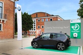 First public charger for electric cars in Cluj-Napoca, opened in a business park