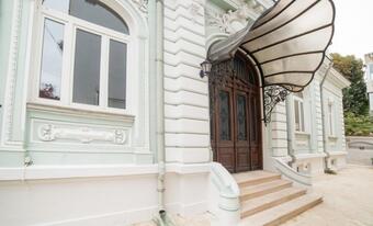 Historical Villa Downtown Bucharest Estimated at EUR 1.5 Million
