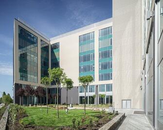 Leroy Merlin Leases 4,000 Sqm in Floreasca Park office building in Bucharest