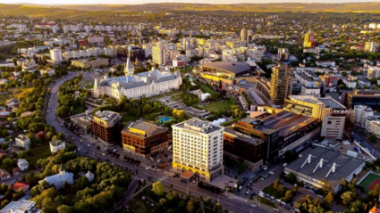 Iulius strengthens development strategy with €305M refinancing for landmark Palas Iași