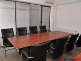 Offices to let in Phoenicia Business Park