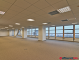 Offices to let in Twin Towers Barba Center A