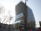 Offices to let in Unicredit Tower