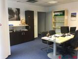 Offices to let in Palazzo Italia