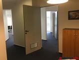 Offices to let in Palazzo Italia