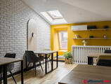 Offices to let in Hublou Coworking