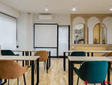 Offices to let in Hublou Coworking