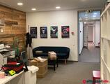 Offices to let in Semilunei 4-6