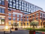 Offices to let in Metropolis Center