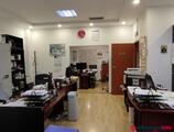 Offices to let in Real Teco