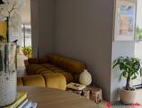 Offices to let in V7 Startup Studio Palas