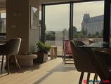 Offices to let in V7 Startup Studio Palas