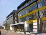 Offices to let in Airport Plaza