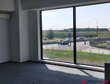 Offices to let in Airport Plaza