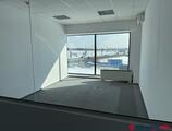 Offices to let in Airport Plaza