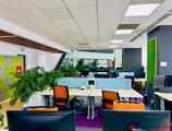 Offices to let in Olympia Tower