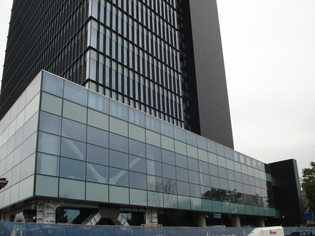 Following merger with Carpatica, Patria Bank relocates to Nusco Tower