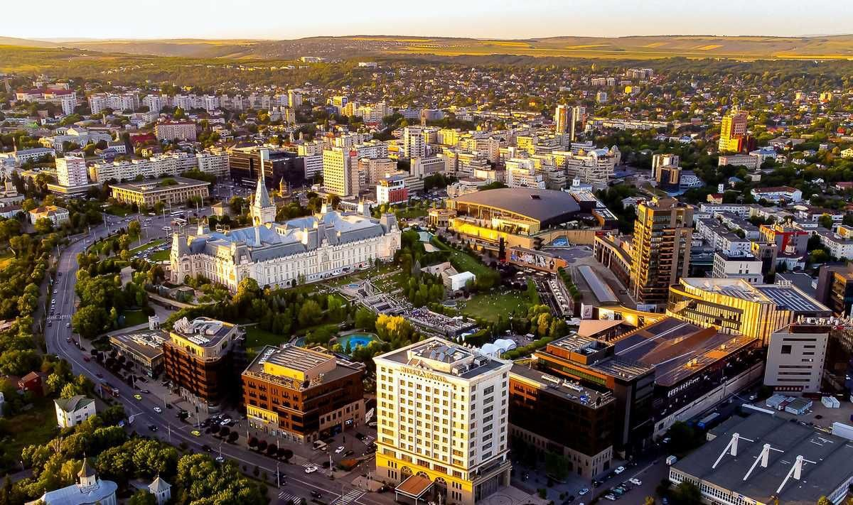 Iași emerges as a key business hub: Endava's expansion highlights prime office opportunities at Palas