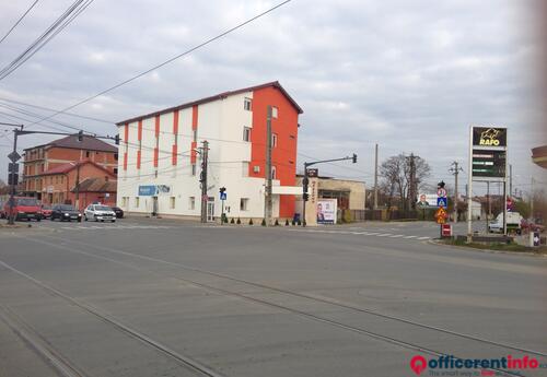 Offices to let in Curta Offices