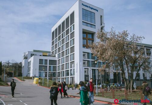 Offices to let in Vivido Business Center