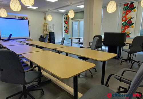 Offices to let in C.HUB Galati – Spațiu de birouri cu închiriere flexibilă și găzduire sediu social