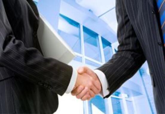 Navigating Bucharest's Commercial Real Estate: Key Trends for Office & Warehouse Seekers