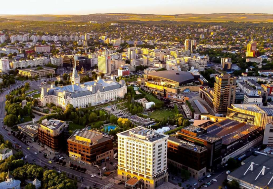 Iași emerges as a key business hub: Endava's expansion highlights prime office opportunities at Palas