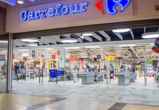 Pavăl Holding expands its empire: strategic offer for Carrefour Romania and commercial real estate impact