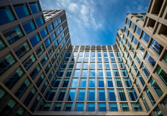 Sustainable office space: U•Center 2 implements real-time Waste Tracking